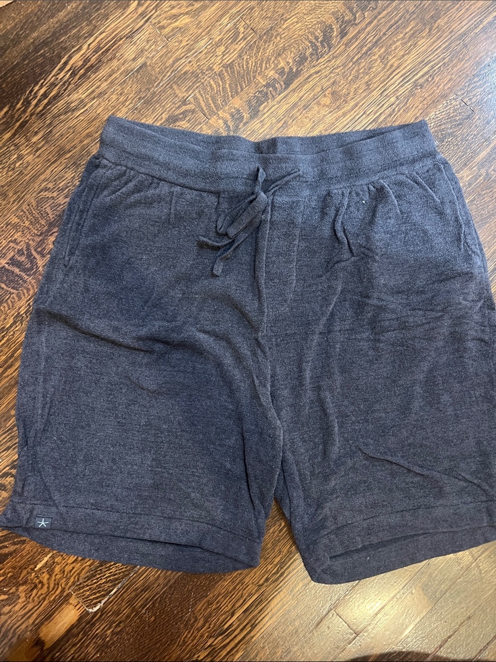 Barefoot Dreams Men's Charcoal Heather Knit Drawstring Shorts
